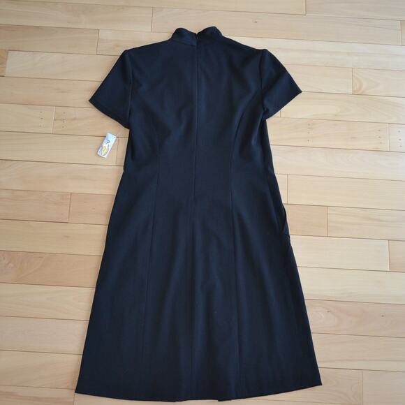 NWT Talbots Black Midi Dress Short Sleeve Shift Size 6P - Picture 4 of 4